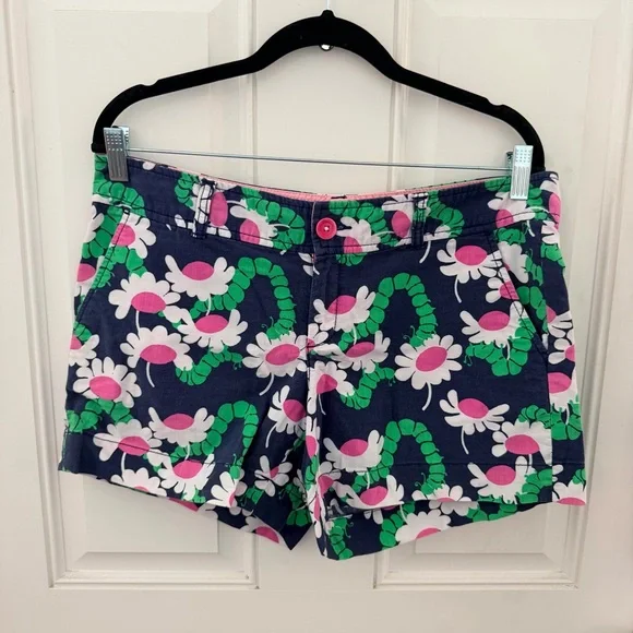 Lilly Pulitzer Navy Floral Daisy Print Shorts with Pink & Green Accents - Picture 1 of 4